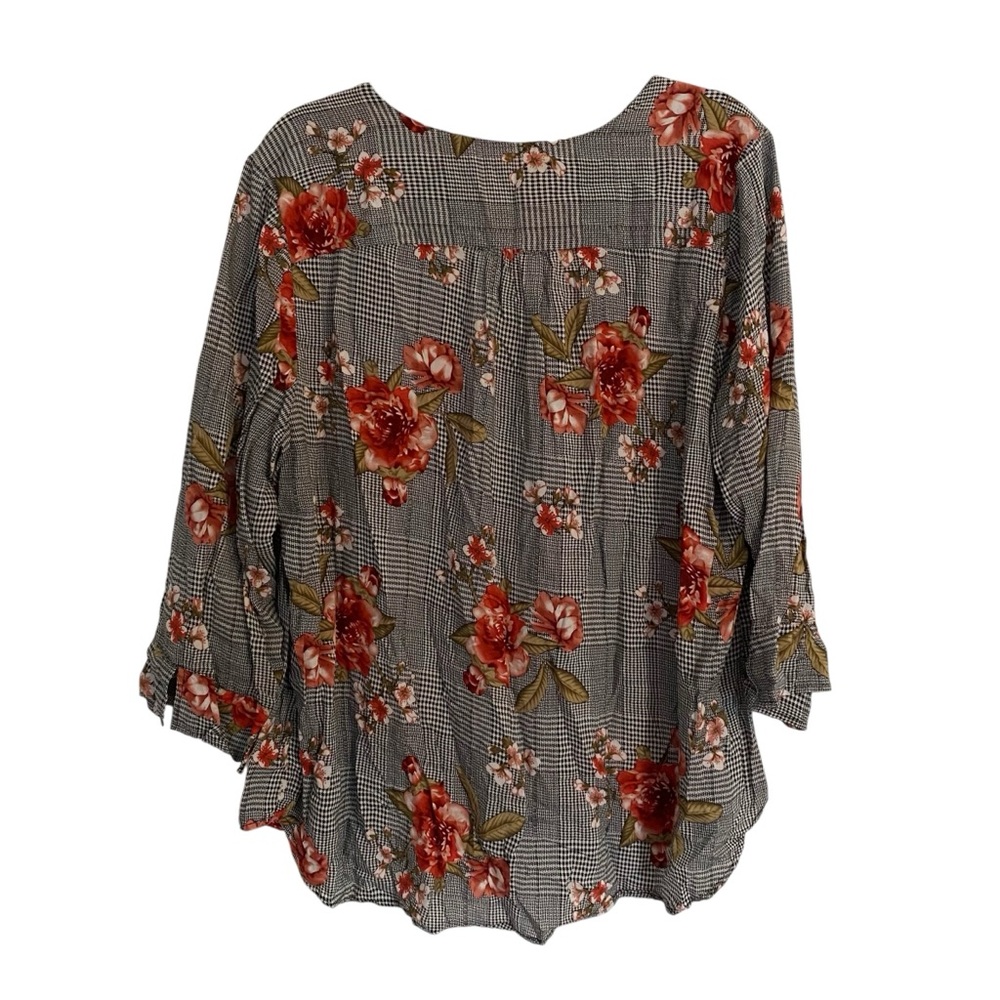 Fred David 2X Floral Graphic Button Down Popover Blouse – Black & White, Rayon - Picture 2 of 7